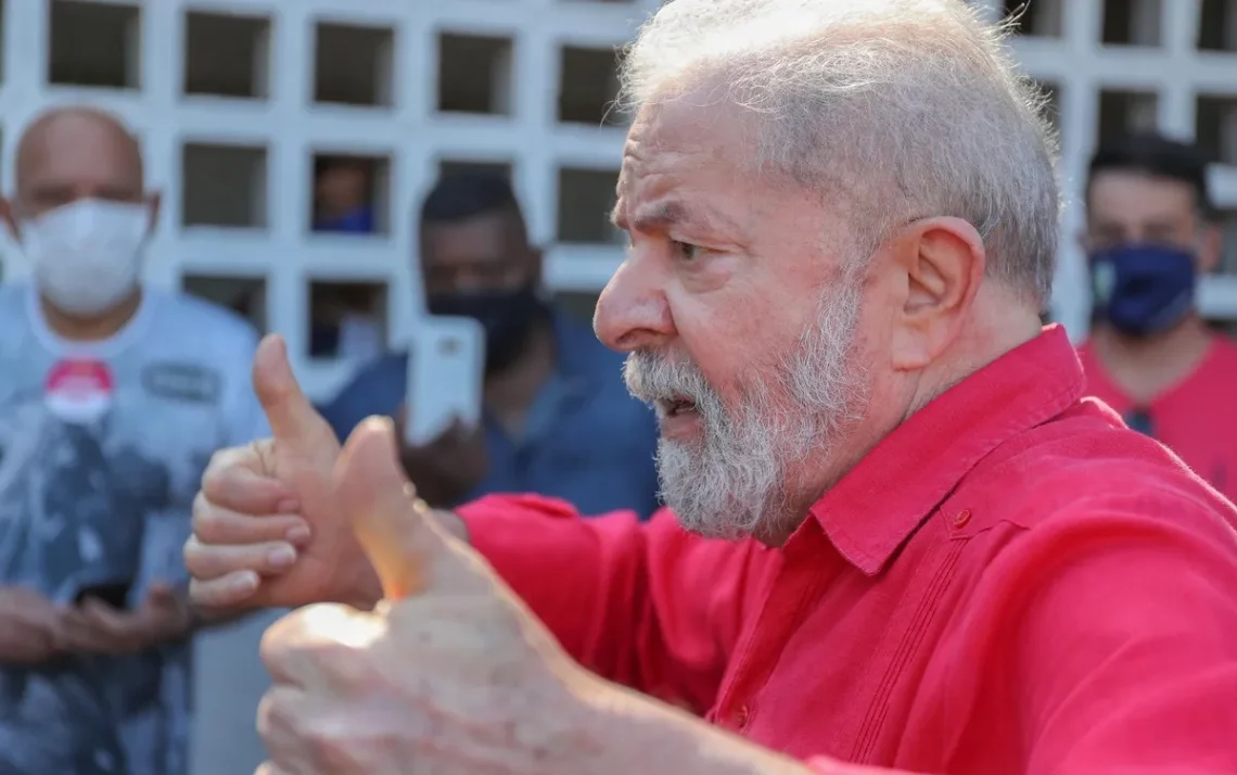 presidente, Luiz Inácio Lula da Silva;
